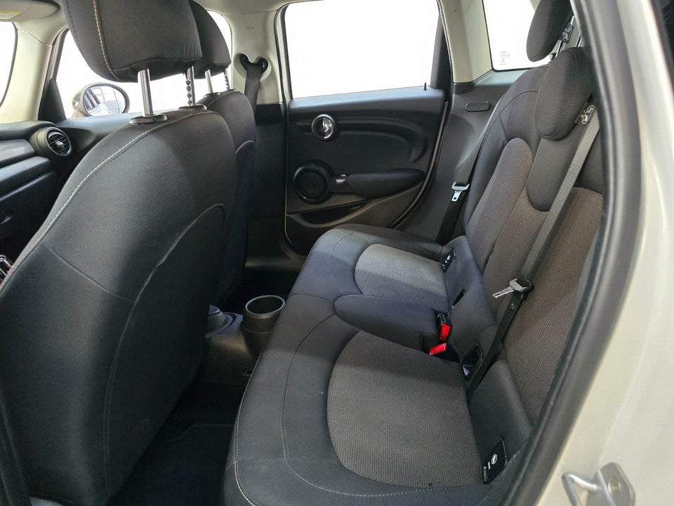 MINI Cooper 1,5 aut. 5d