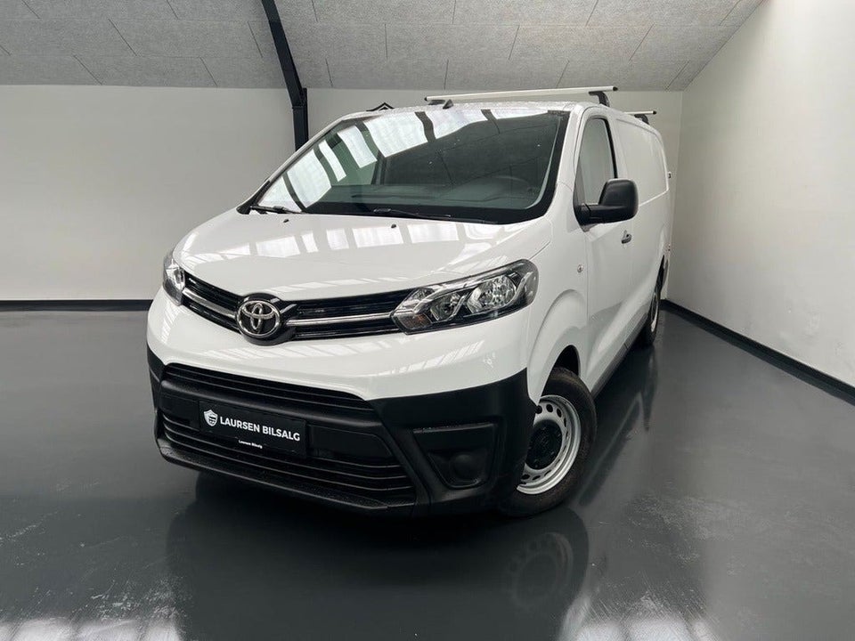 Toyota ProAce 2,0 D 120 Long Comfort 5d