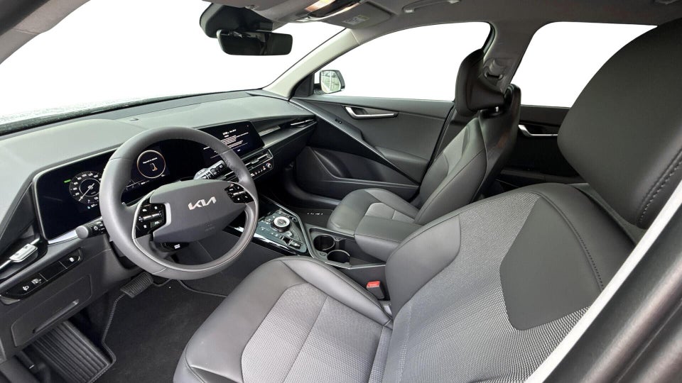 Kia Niro 64 EV Prestige 5d