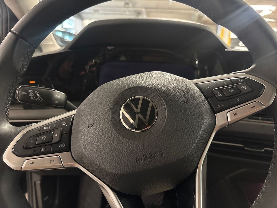 VW Golf VIII 1,4 eHybrid DSG 5d