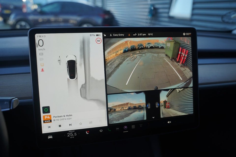 Tesla Model Y Long Range AWD 5d