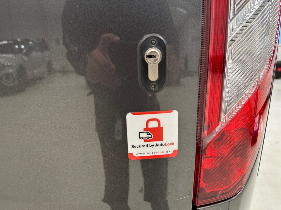 Ford Transit Custom 320L 2,0 TDCi 185 Sport aut.