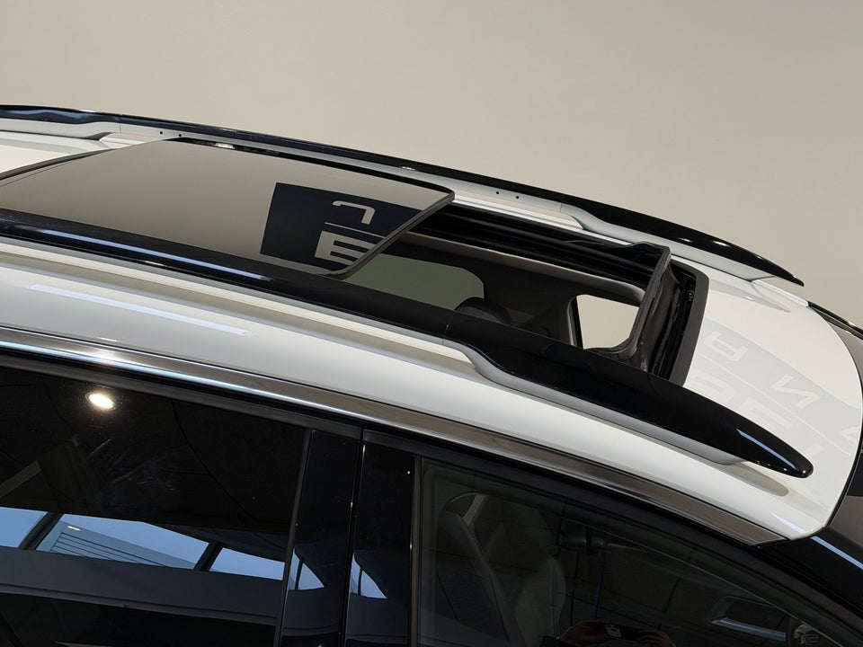 Citroën C5 Aircross 1,6 Hybrid Shine EAT8 5d