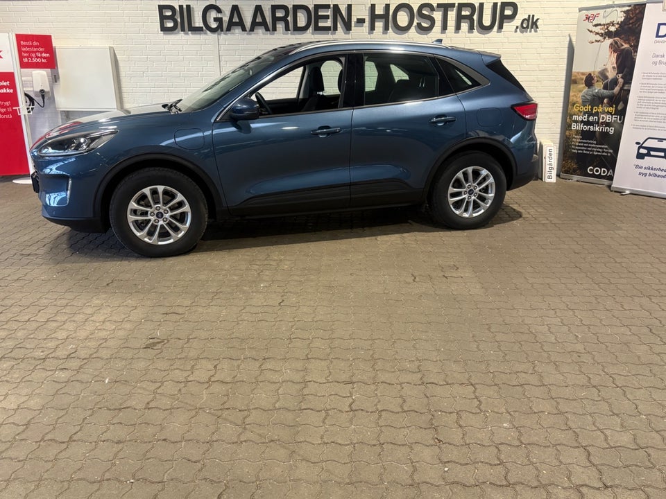 Ford Kuga 2,5 PHEV Titanium CVT 5d