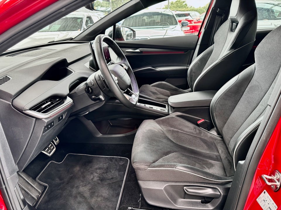 Skoda Elroq 85 iV Sportline 5d