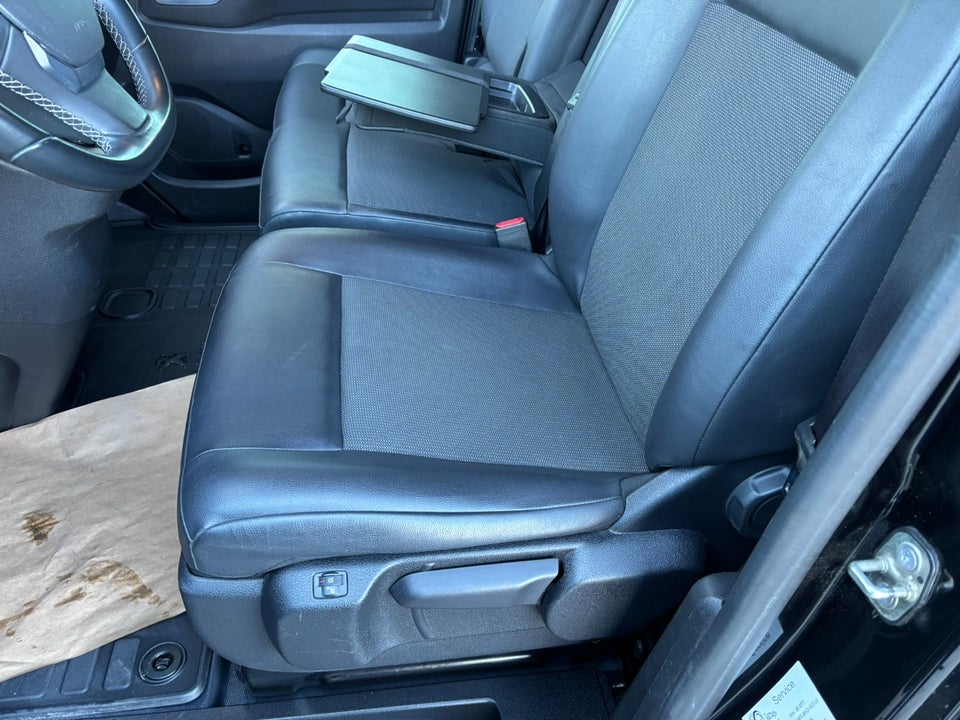 Peugeot Expert 2,0 BlueHDi 177 L3 Premium EAT8 Van