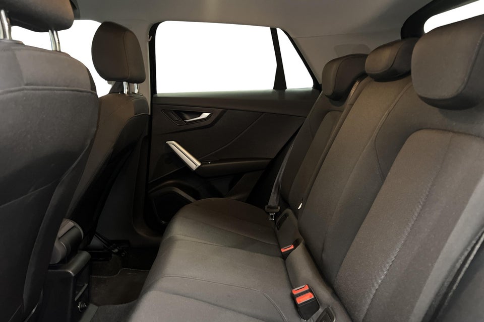 Audi Q2 35 TFSi Prestige S-tr. 5d