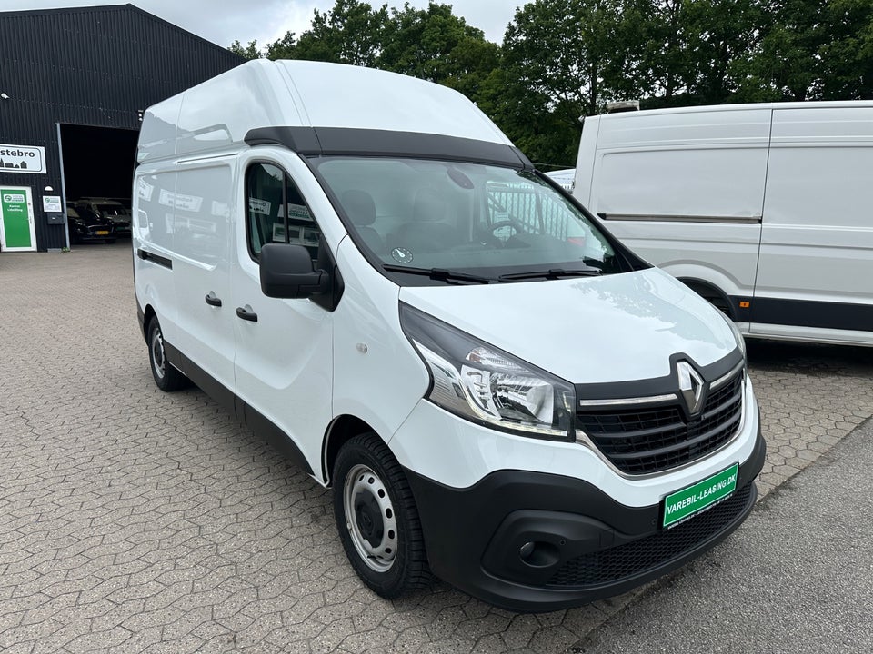 Renault Trafic T29 2,0 dCi 145 L2H2