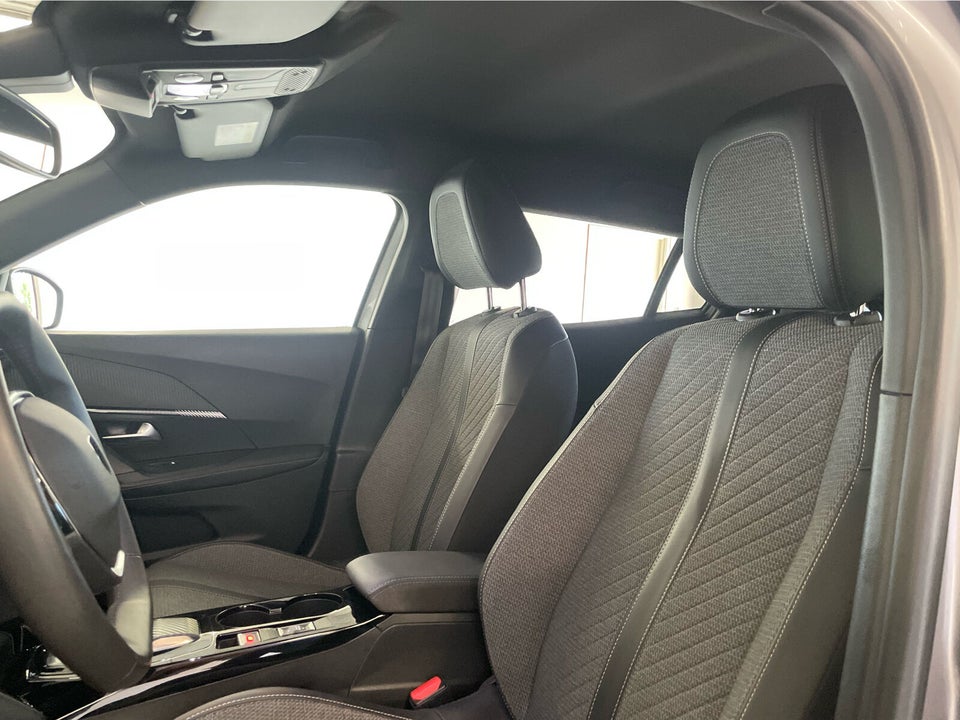 Peugeot 2008 1,2 PureTech 130 Allure EAT8 5d