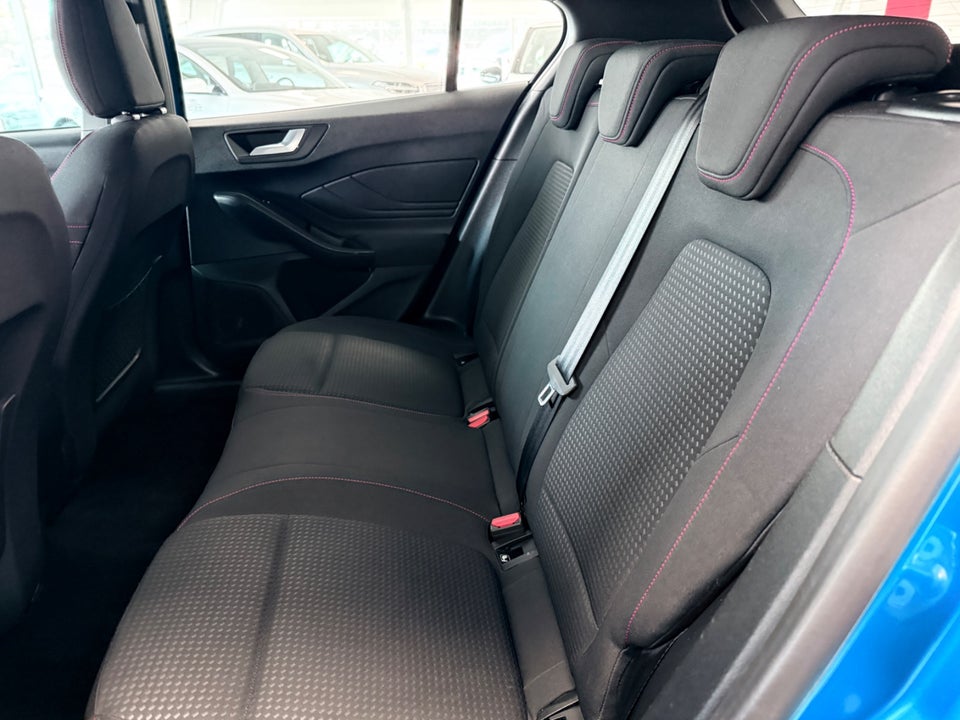 Ford Focus 1,0 EcoBoost ST-Line 5d