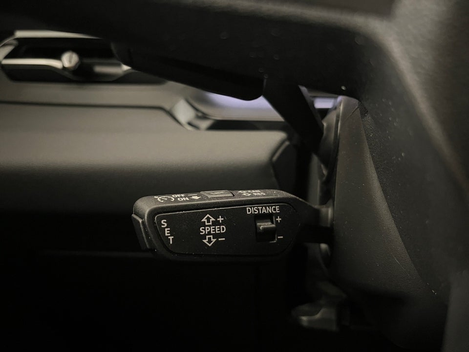 Audi Q6 e-tron Progress performance 5d