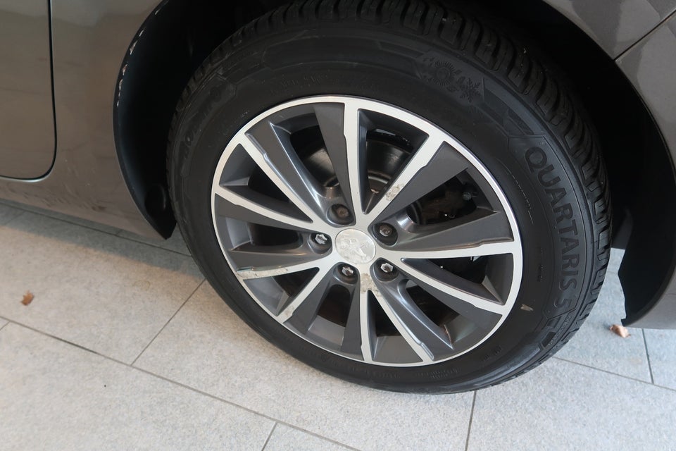 Peugeot 308 1,6 BlueHDi 120 Allure SW 5d