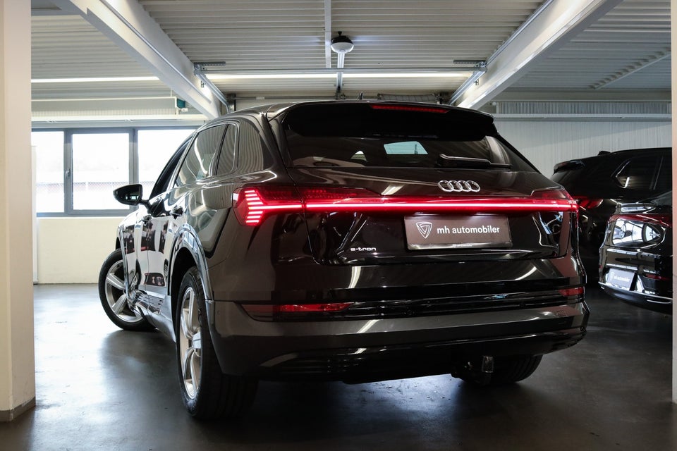 Audi e-tron 55 Advanced quattro 5d