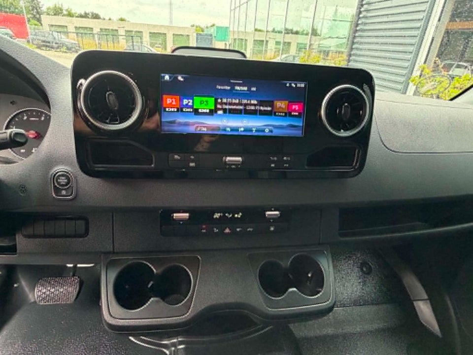 Mercedes Sprinter 317 2,0 CDi A2 Chassis SELECT aut. RWD 2d