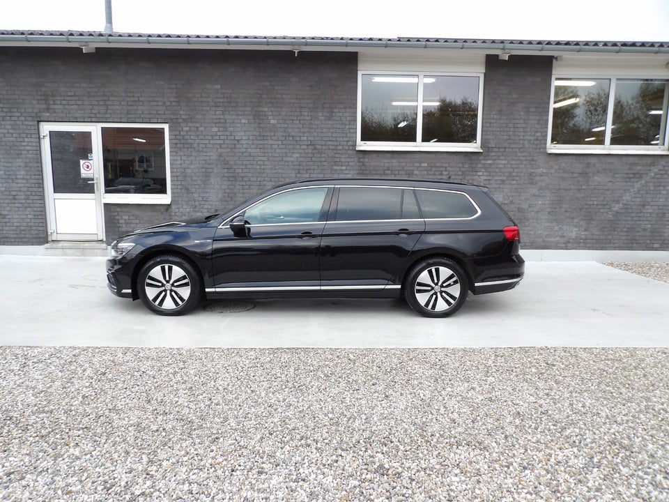 VW Passat 1,4 GTE Variant DSG 5d