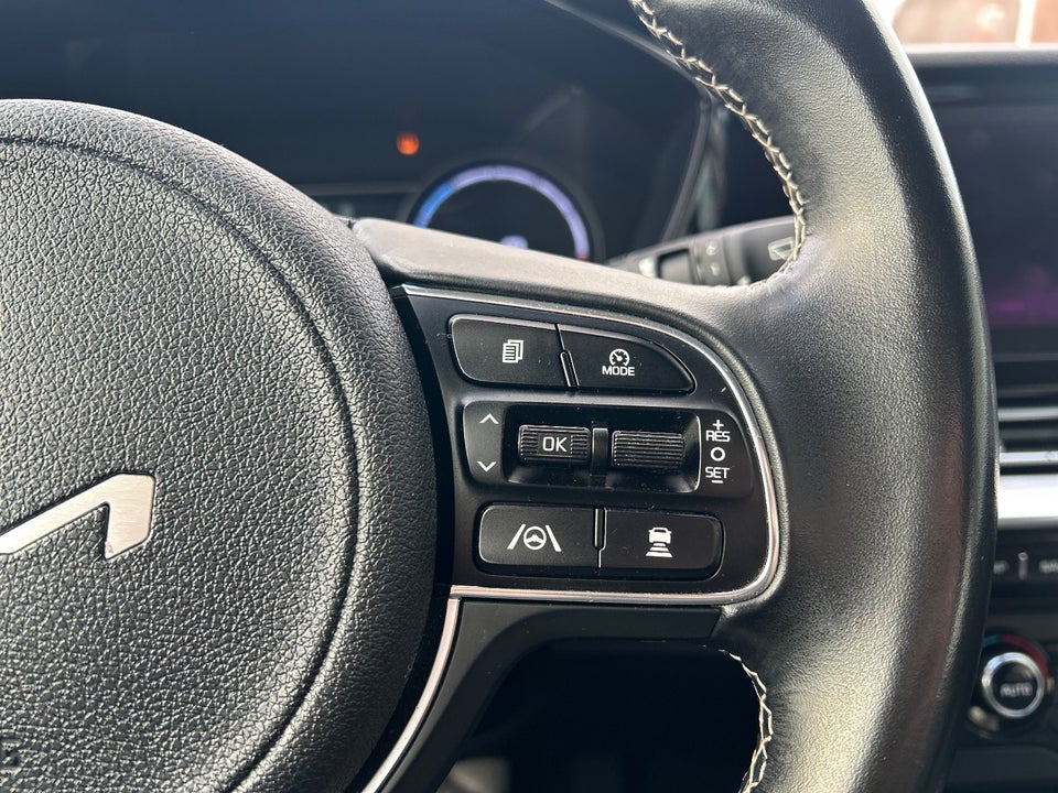 Kia e-Niro 64 Advance 5d