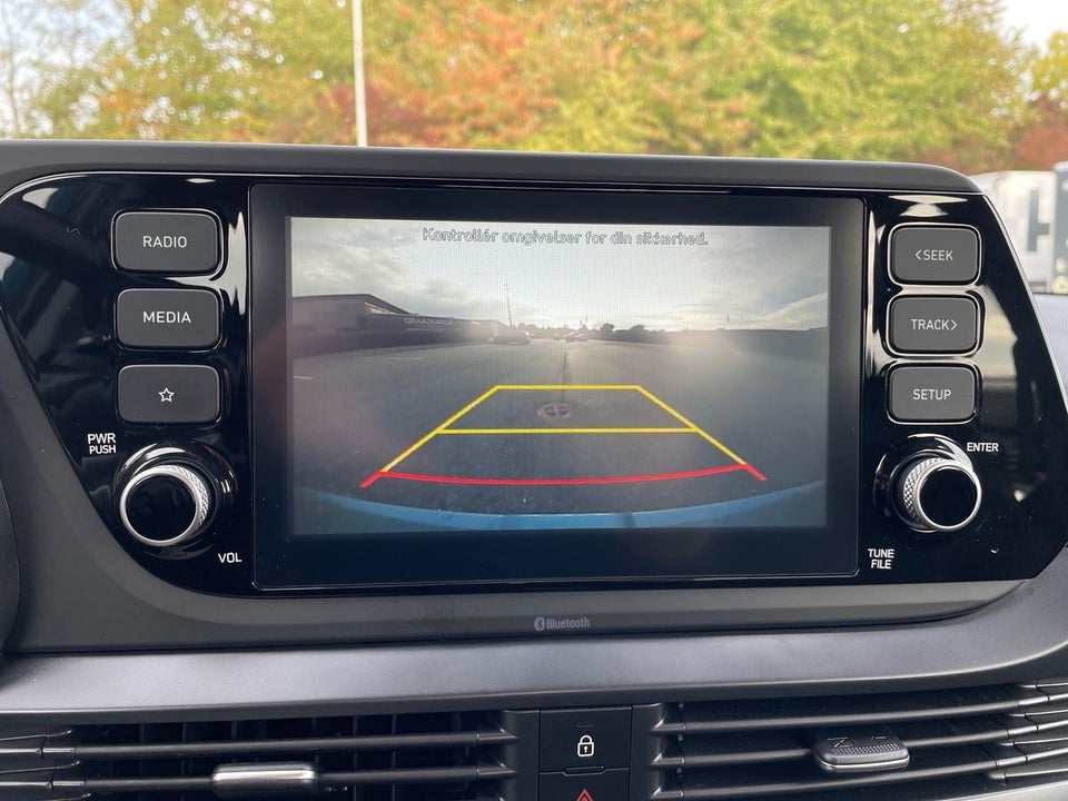 Hyundai i20 1,0 T-GDi Essential DCT 5d