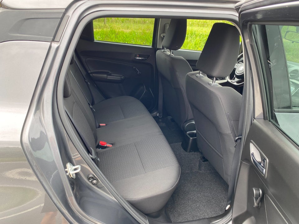 Suzuki Swift 1,2 mHybrid Action Star 5d