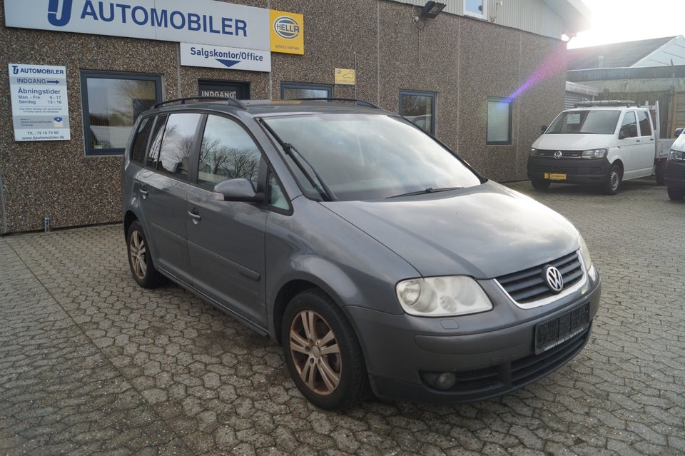 VW Touran 1,9 TDi 100 Trendline Van 5d