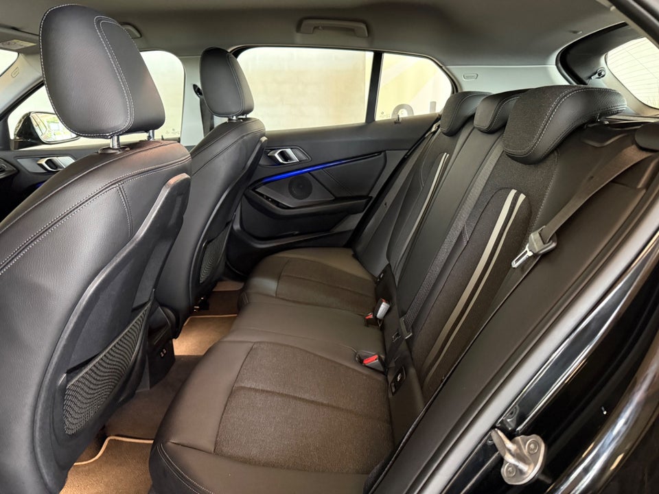 BMW 118d 2,0 Sport Line aut. 5d