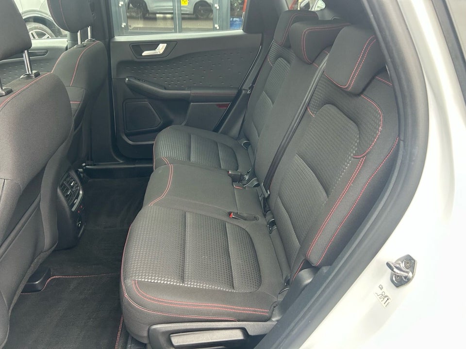 Ford Kuga 2,5 PHEV ST-Line CVT 5d