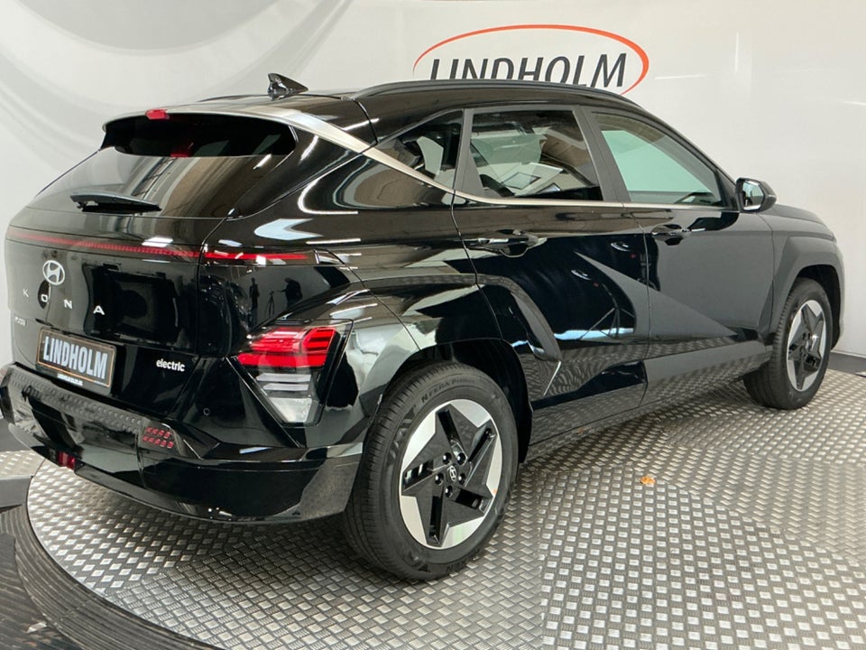 Hyundai Kona 65 EV Essential 5d