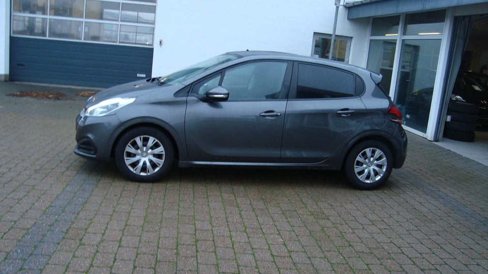 Peugeot 208 1,2 VTi 82 Active 5d