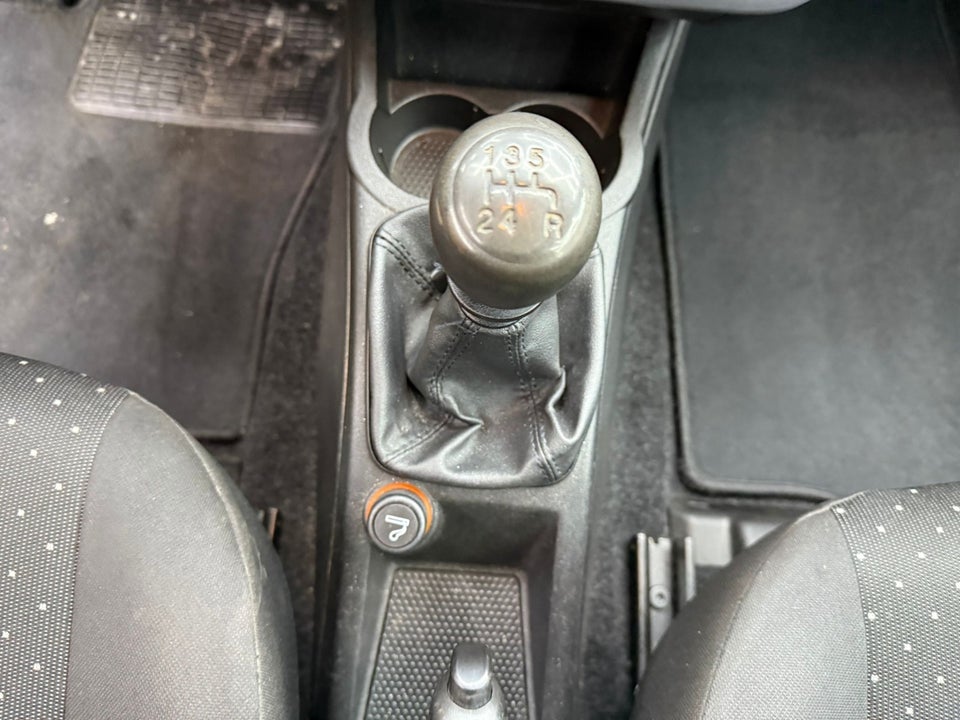 Fiat Punto 1,2 16V Dynamic 3d