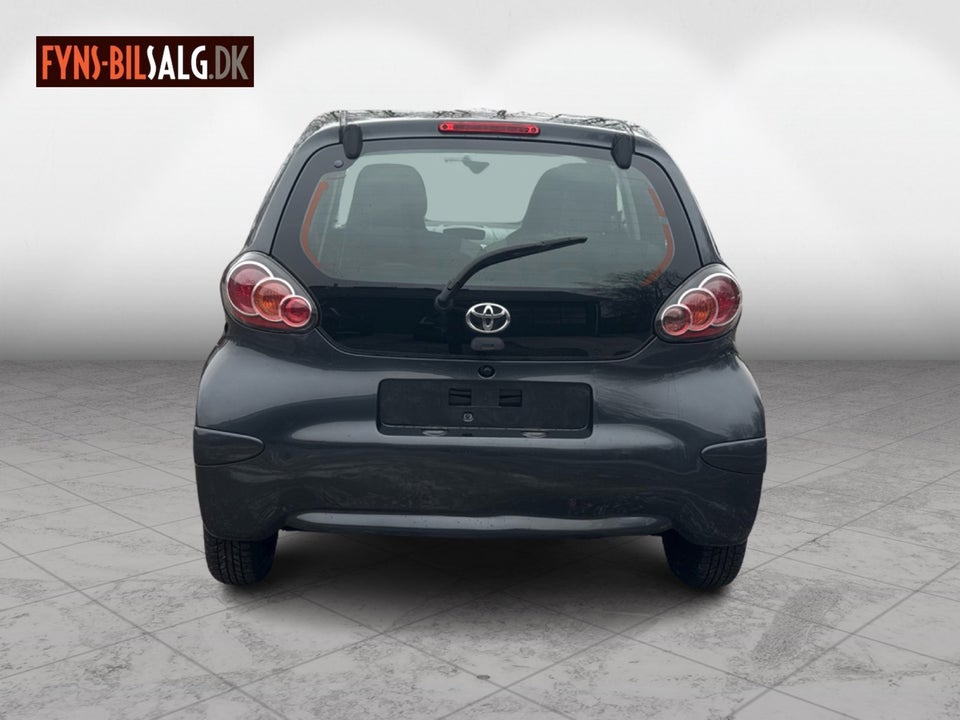 Toyota Aygo 1,0 VVT-i T2 5d