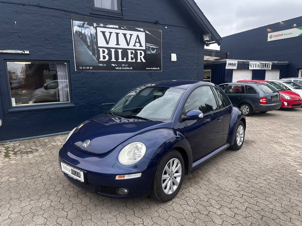 VW New Beetle 1,6 Trendline 2d