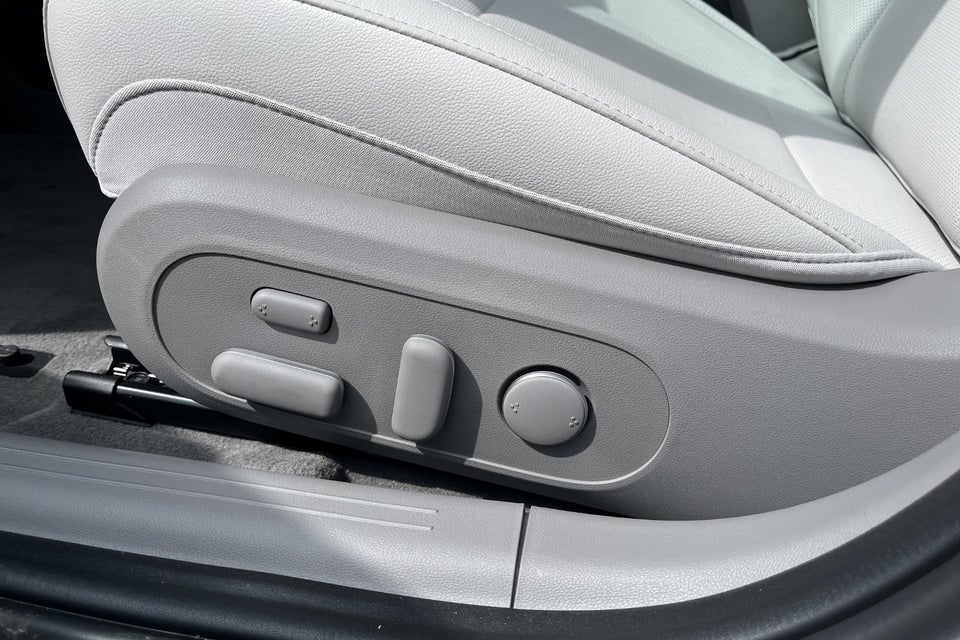 Hyundai Ioniq 6 77 Ultimate 4d