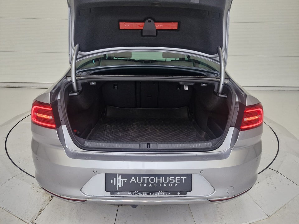 VW Passat 1,5 TSi 150 Highline Premium DSG 4d