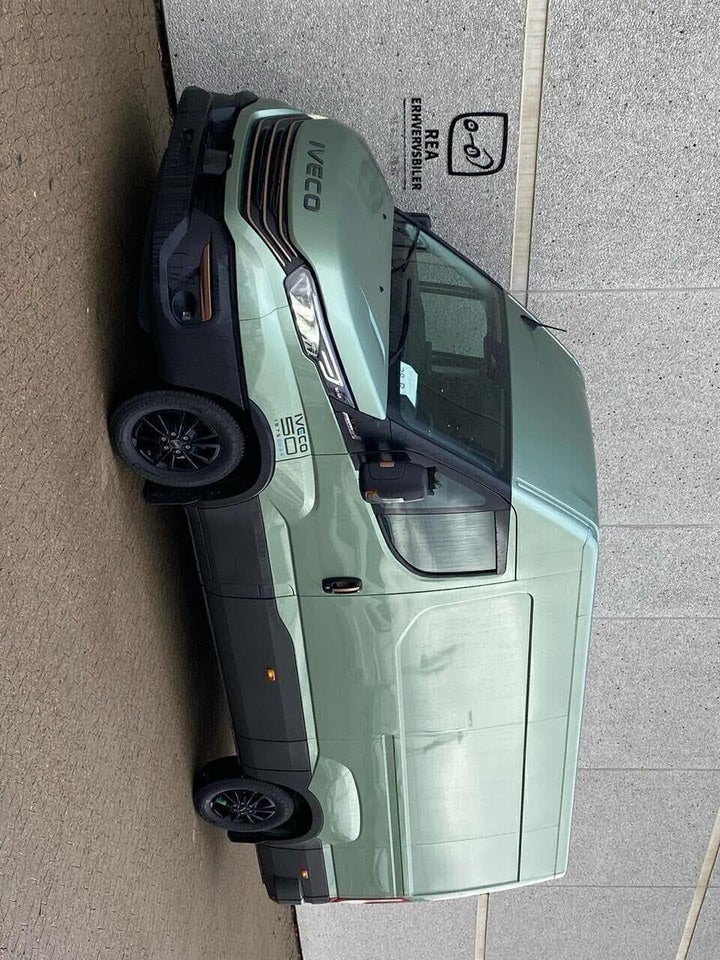 Iveco Daily 3,0 35S21 12m³ Van AG8