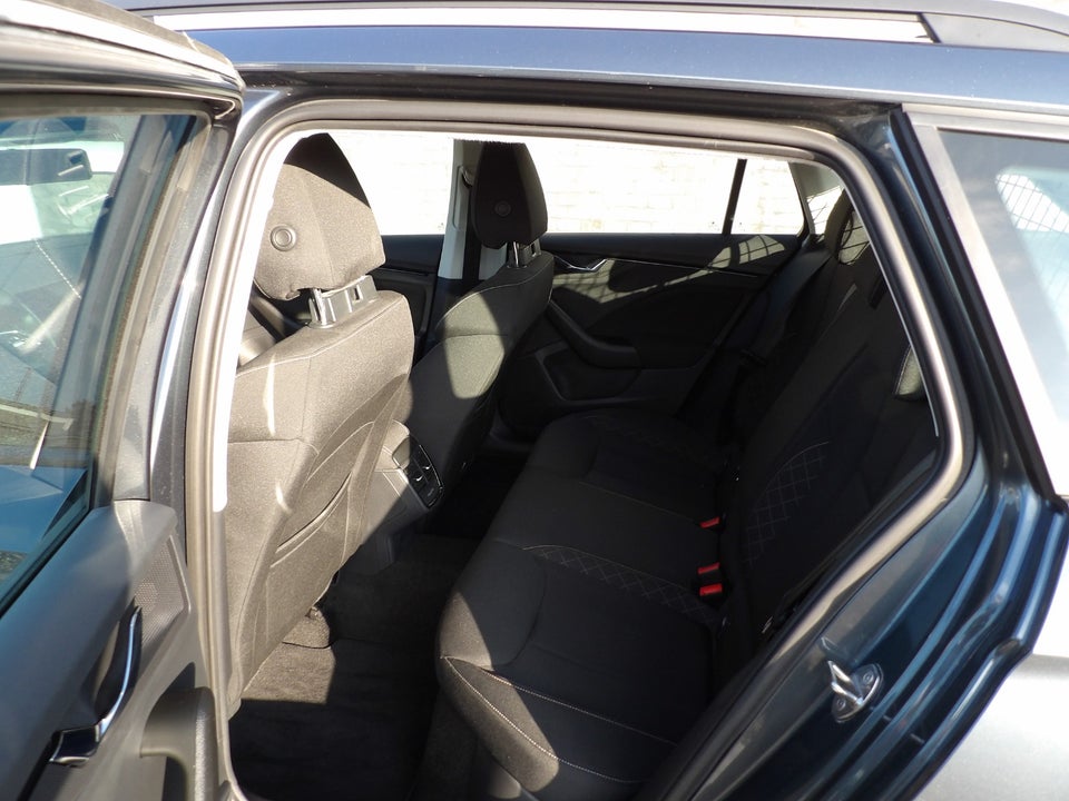 Skoda Kamiq 1,0 TSi 110 Dynamic 5d