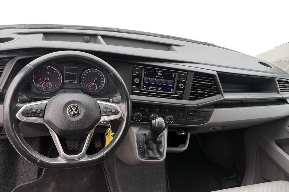 VW Transporter 2,0 TDi 150 Kassevogn DSG lang