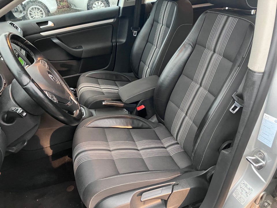 VW Golf VI 1,4 TSi 122 Match Variant 5d