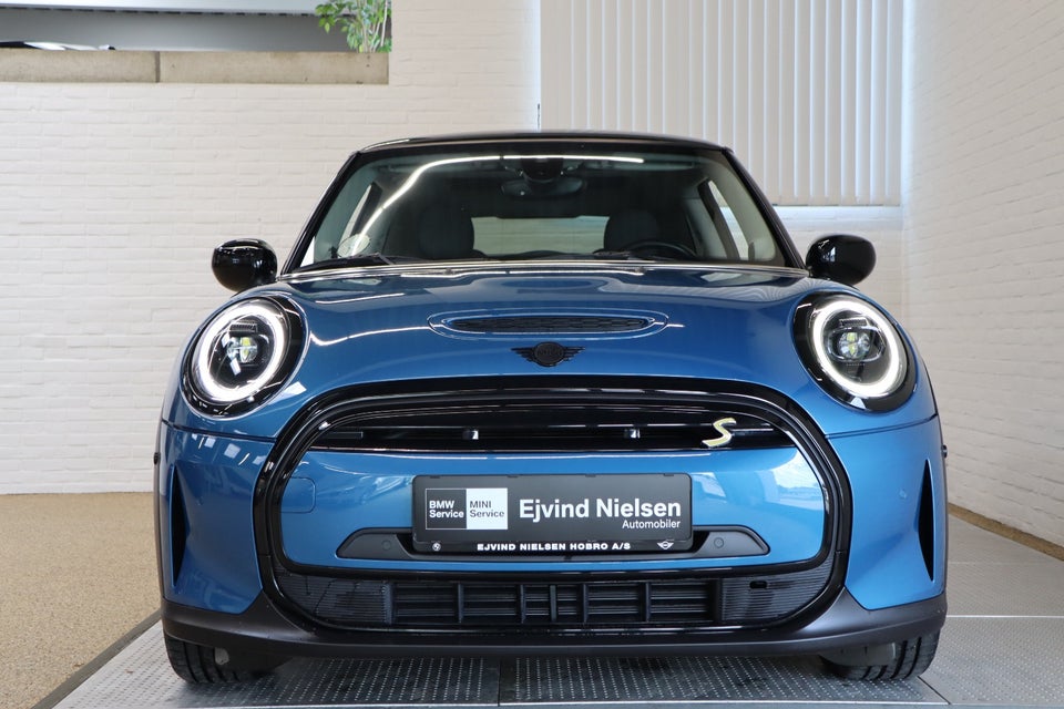 MINI Cooper SE Edition Premium Plus 3d
