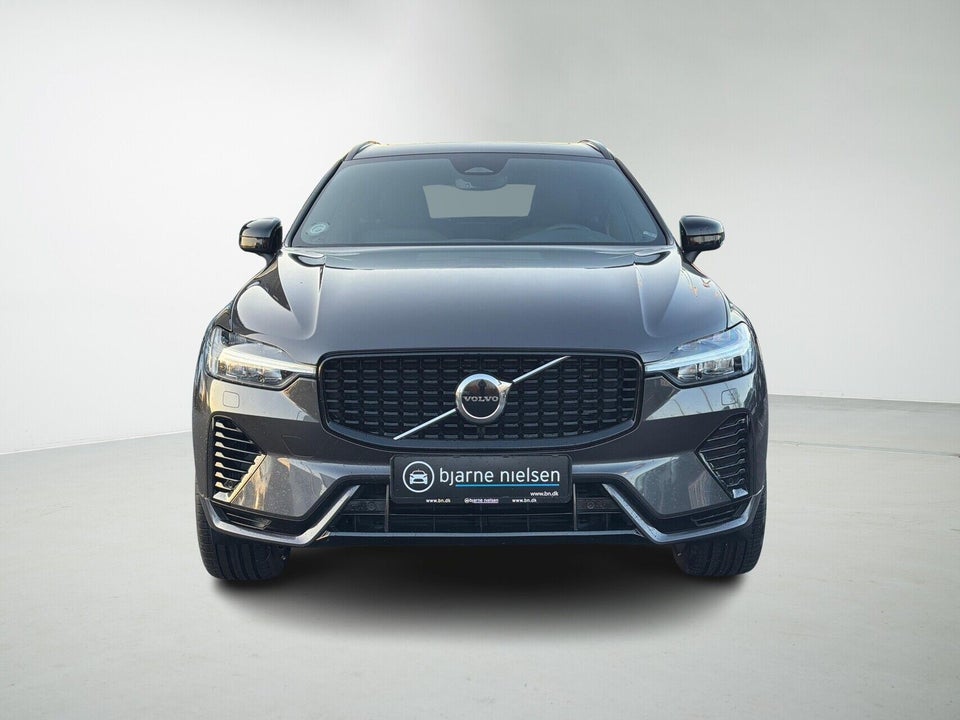 Volvo XC60 2,0 T8 ReCharge Plus Dark aut. AWD 5d