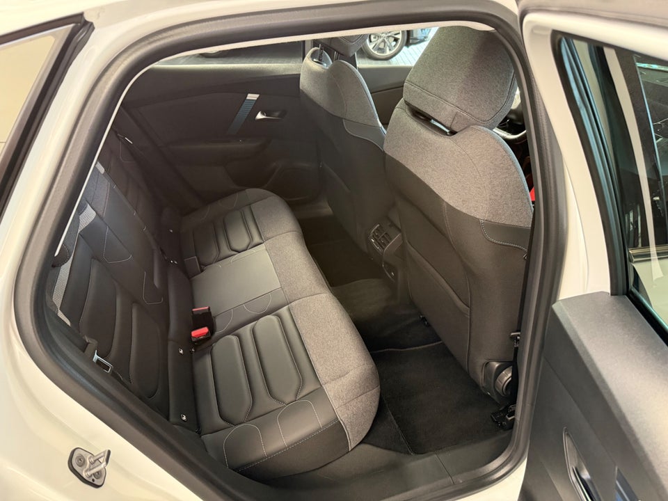 Citroën ë-C4 50 Shine 5d