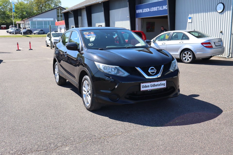 Nissan Qashqai 1,2 Dig-T 115 Tekna 5d