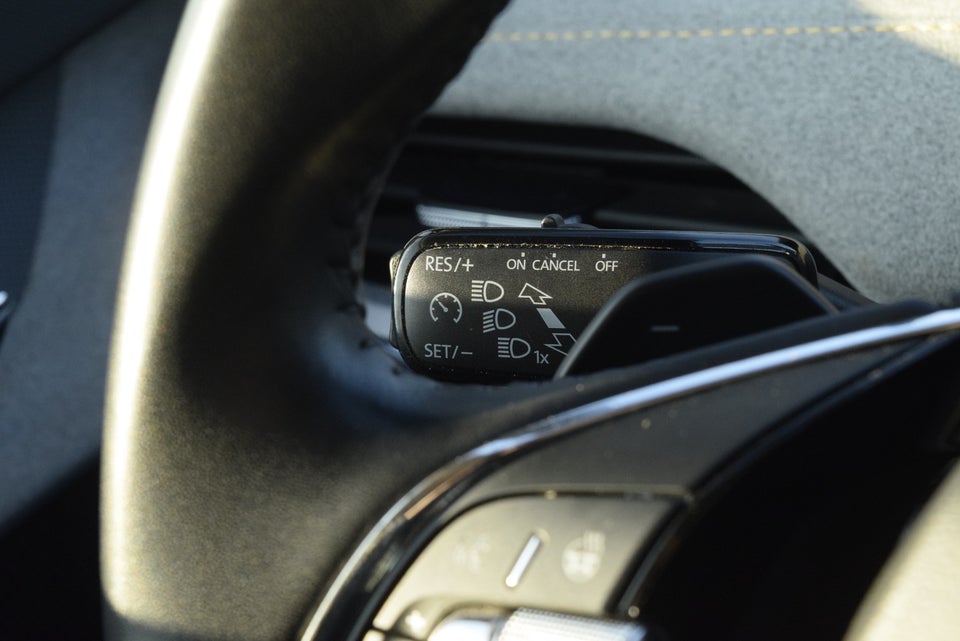 Skoda Enyaq 60 iV Lounge 5d