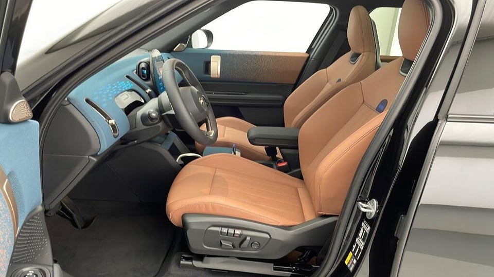 MINI Countryman SE Favoured Trim XL ALL4 5d