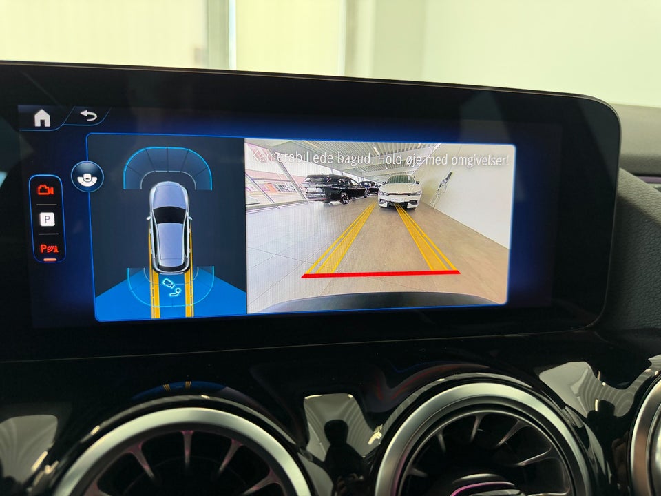 Mercedes EQA300 Progressive 4Matic 5d
