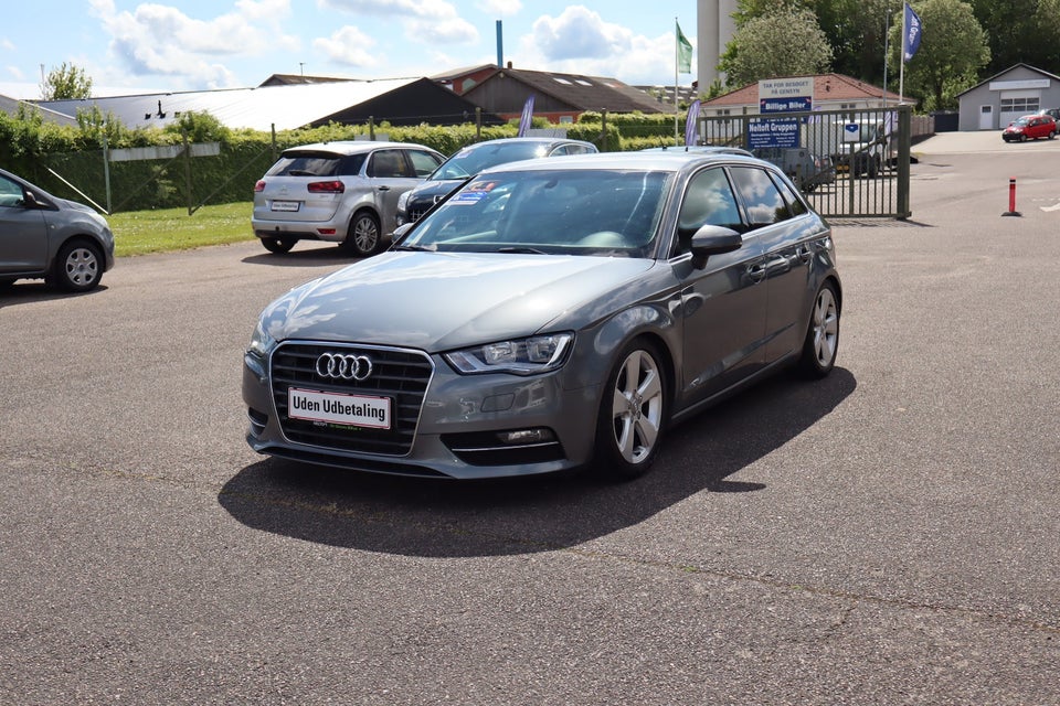 Audi A3 1,4 TFSi 125 Attraction Sportback 5d