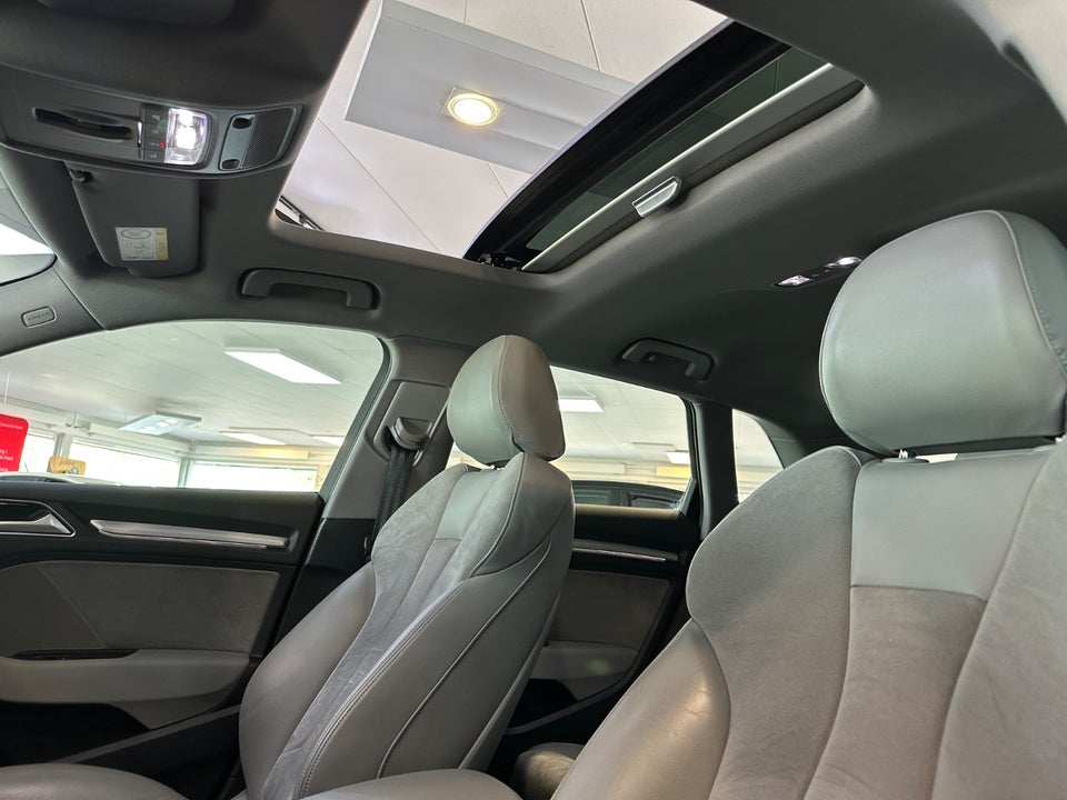Audi A3 1,4 e-tron Sport Sportback S-tr. 5d