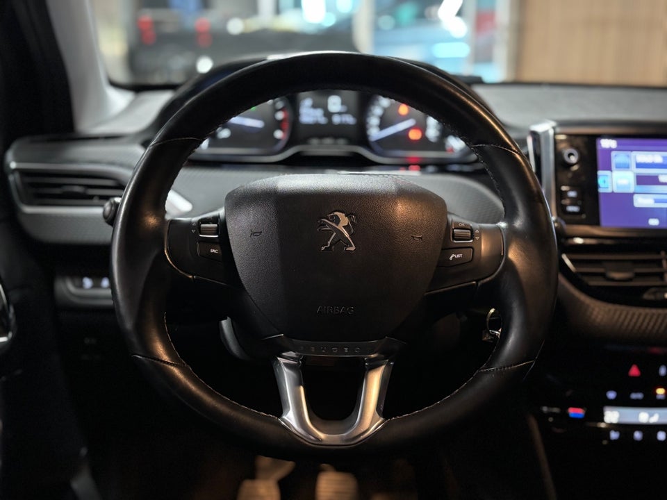 Peugeot 208 1,6 BlueHDi 100 Desire 5d