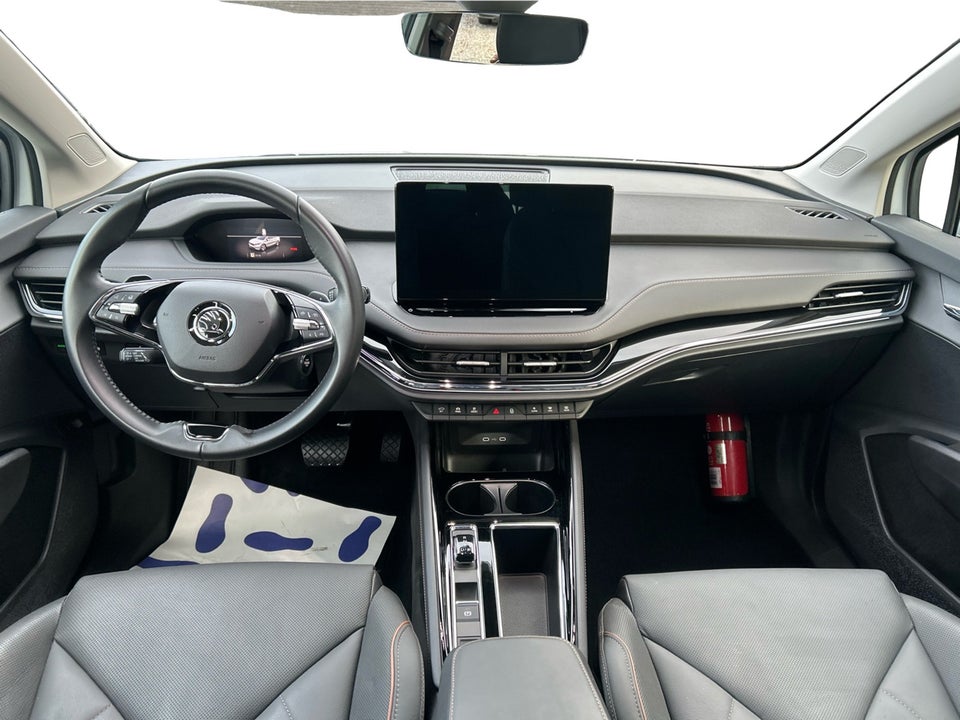 Skoda Enyaq 80 iV Design Selection 5d