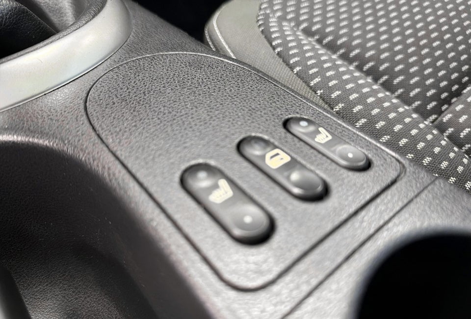 Nissan Qashqai 1,6 Tekna 5d