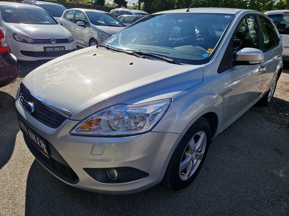 Ford Focus 1,6 Titanium 5d