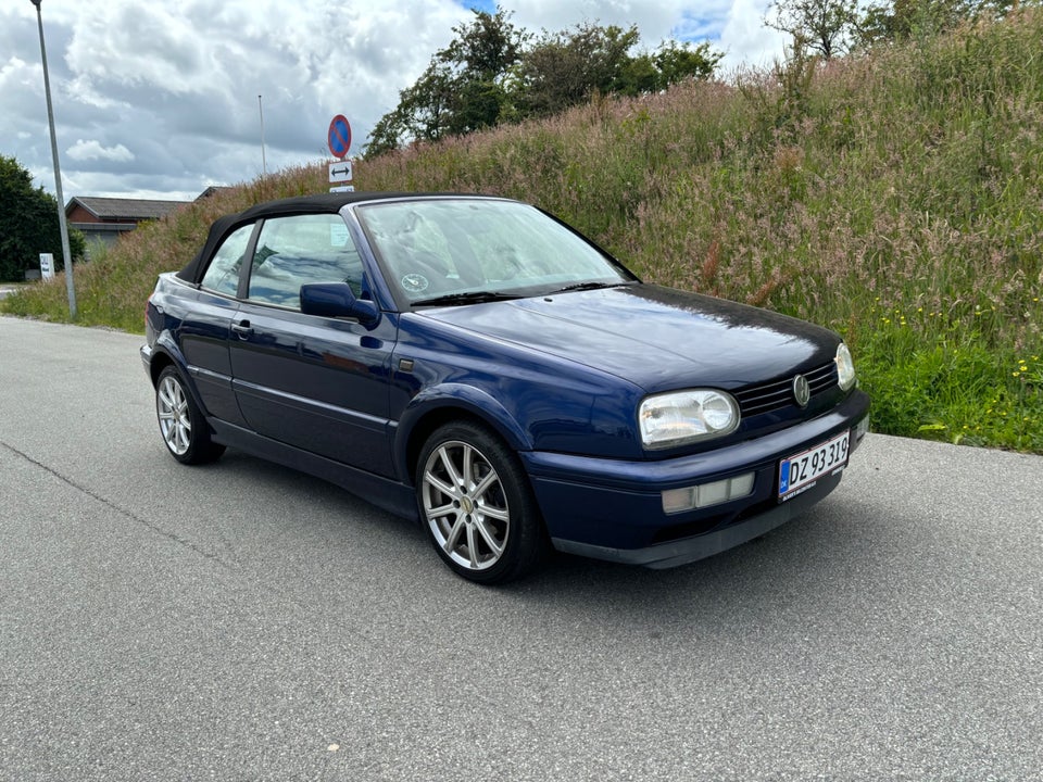 VW Golf III 2,0 Avantgarde Cabriolet 2d